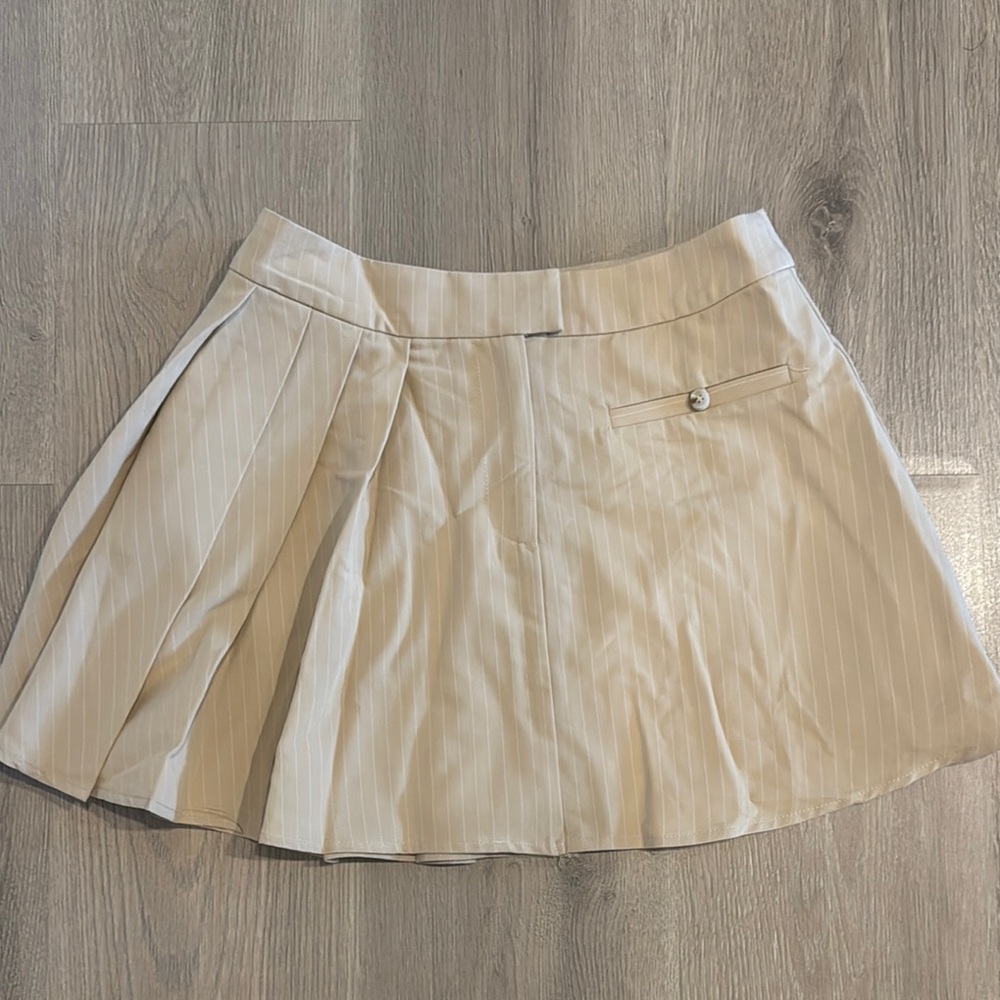 Vestique Cream Mini Skirt